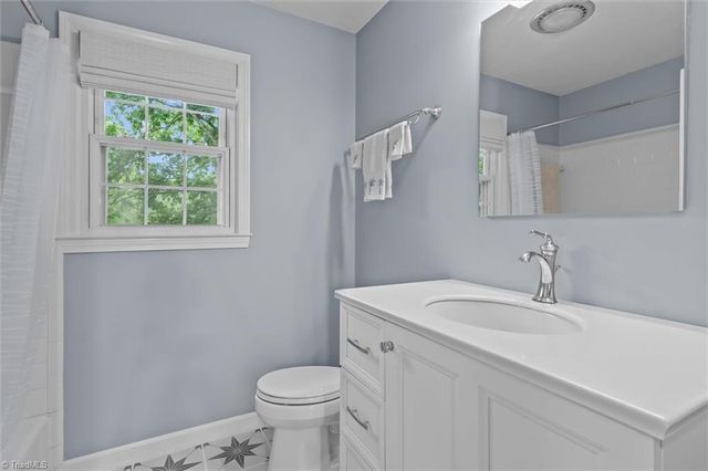 228 Cross Creek Drive, Mount Airy, NC 27030