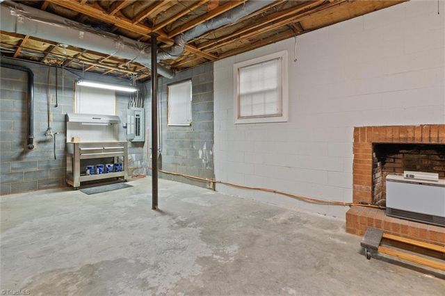 228 Cross Creek Drive, Mount Airy, NC 27030