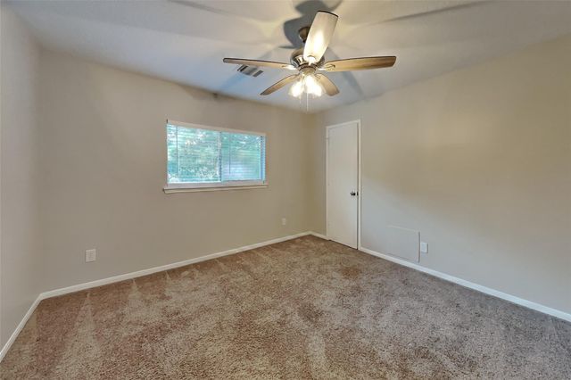 1622 Sandy Park Drive, Houston, TX 77339