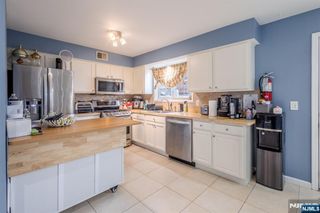 19 Valsumo, Newark, NJ 07105