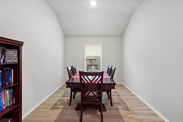 1243 Steed Bluff Drive, Alvin, TX 77511