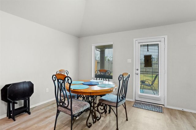 1243 Steed Bluff Drive, Alvin, TX 77511