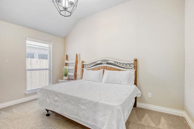 2416 BURBERRY LN, Leander, TX 78641