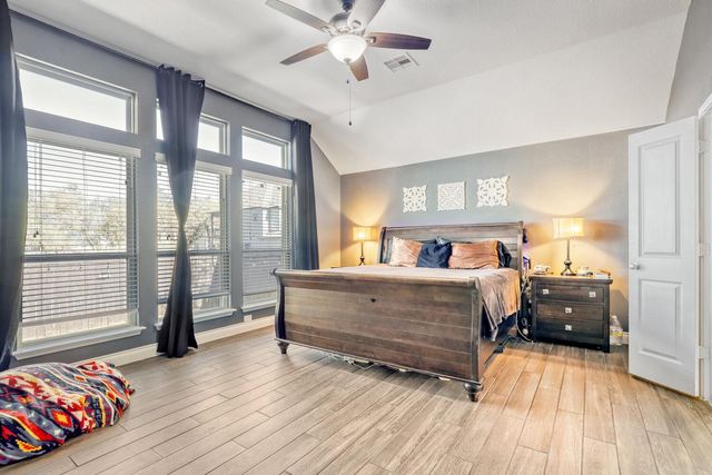 2416 BURBERRY LN, Leander, TX 78641