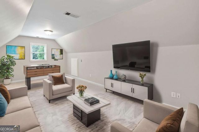 515 N Burgess Trail, Milton, GA 30004