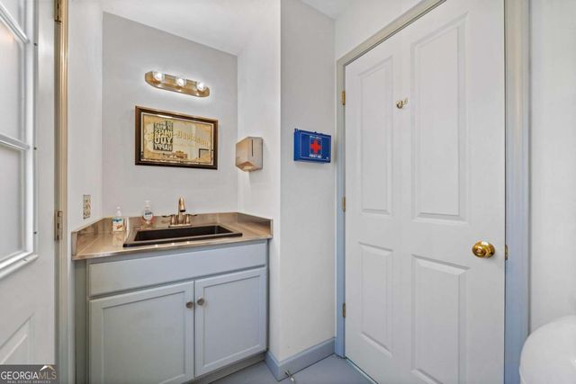 515 N Burgess Trail, Milton, GA 30004