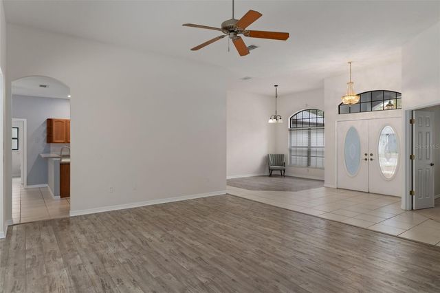 19 FOXGLOVE COURT, Homosassa, FL 34446