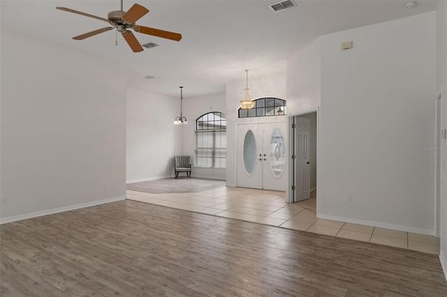 19 FOXGLOVE COURT, Homosassa, FL 34446