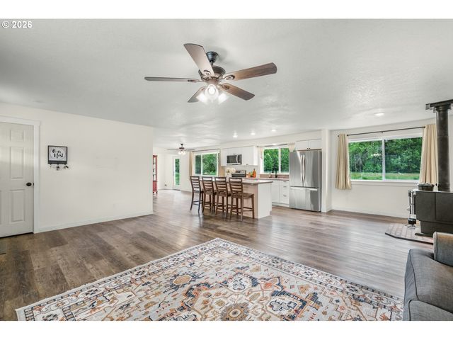 252 EADON Rd, Toledo, WA 98591