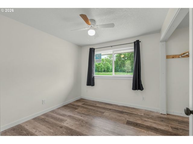 252 EADON Rd, Toledo, WA 98591