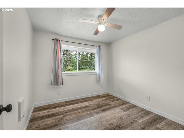 252 EADON Rd, Toledo, WA 98591