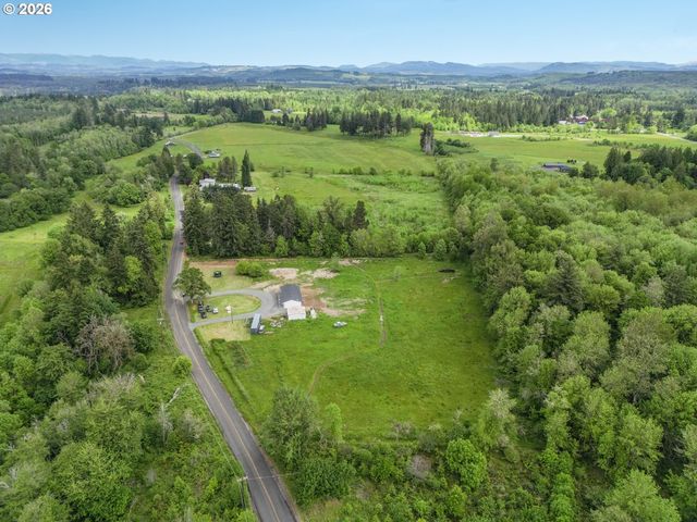 252 EADON Rd, Toledo, WA 98591