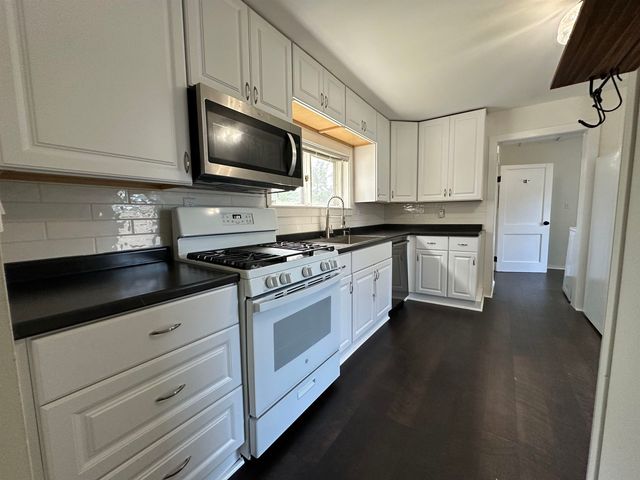 200 Nebobish Street, Essexville, MI 48732