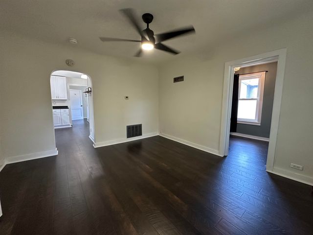 200 Nebobish Street, Essexville, MI 48732