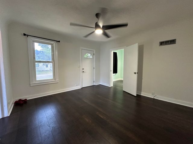 200 Nebobish Street, Essexville, MI 48732