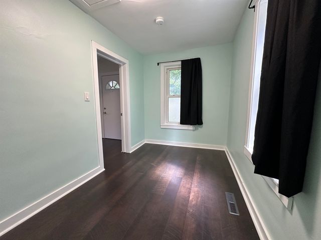 200 Nebobish Street, Essexville, MI 48732