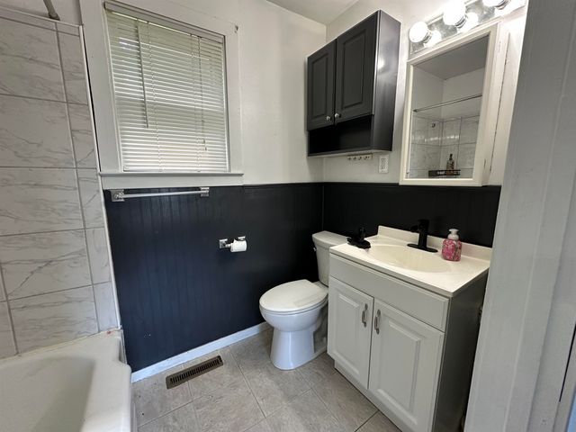 200 Nebobish Street, Essexville, MI 48732