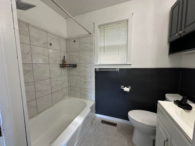 200 Nebobish Street, Essexville, MI 48732