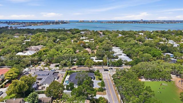 1824 WEBBER STREET, Sarasota, FL 34239