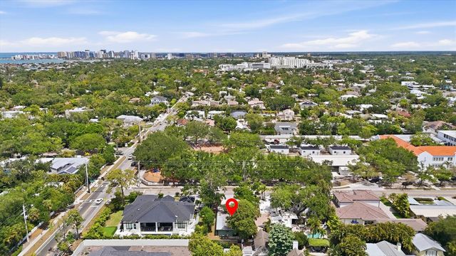 1824 WEBBER STREET, Sarasota, FL 34239