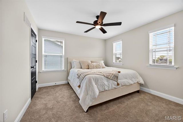 553 Wheatfield Circle, Wentzville, MO 63385