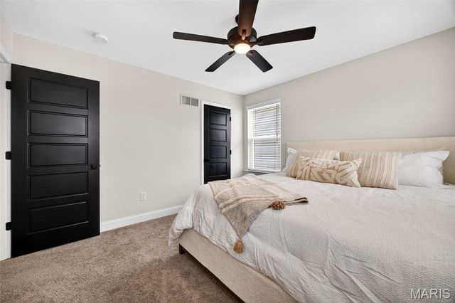 553 Wheatfield Circle, Wentzville, MO 63385