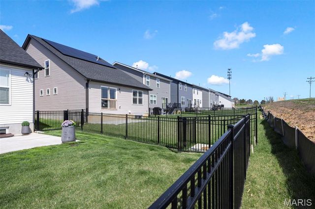 553 Wheatfield Circle, Wentzville, MO 63385