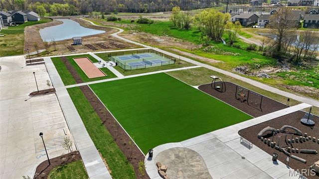 553 Wheatfield Circle, Wentzville, MO 63385