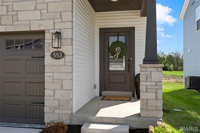 553 Wheatfield Circle, Wentzville, MO 63385