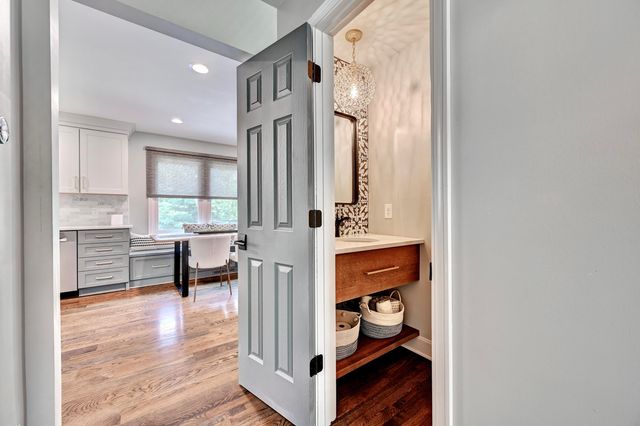 1367 Ashford Place, Florence, KY 41042