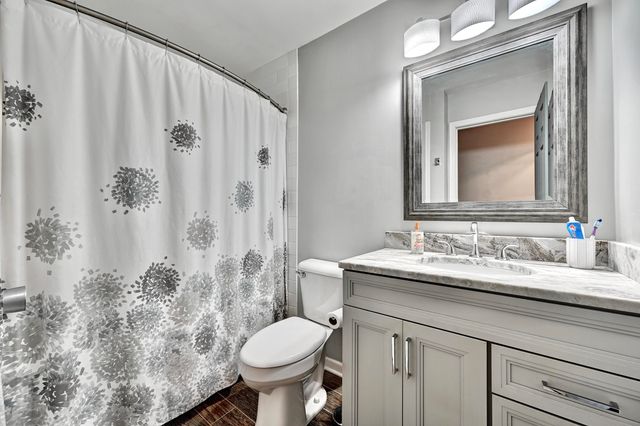 1367 Ashford Place, Florence, KY 41042