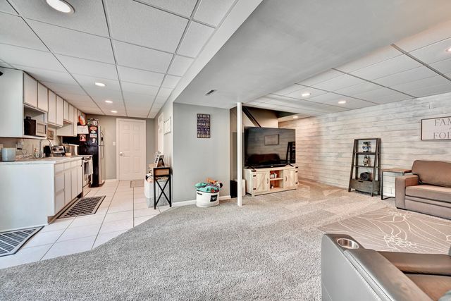 1367 Ashford Place, Florence, KY 41042