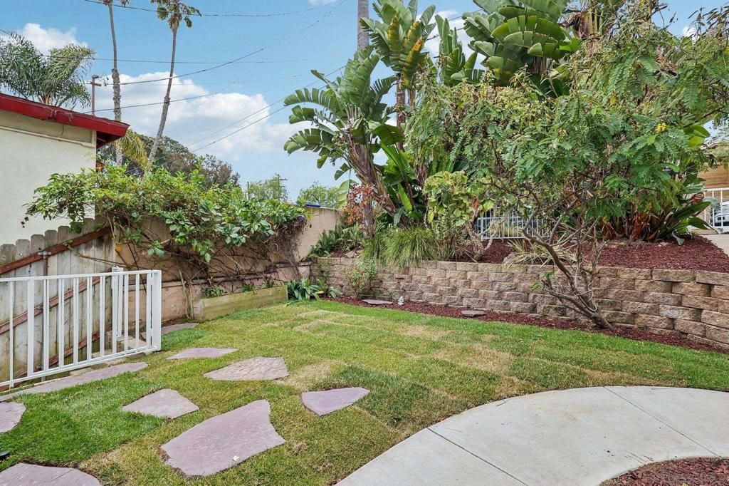 3542 Wawona Dr, San Diego, CA 92106 — photo 5