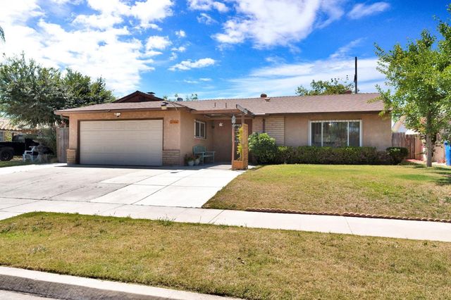 2344 S Backer Avenue, Fresno, CA 93725