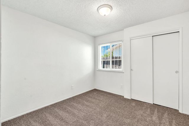 2344 S Backer Avenue, Fresno, CA 93725