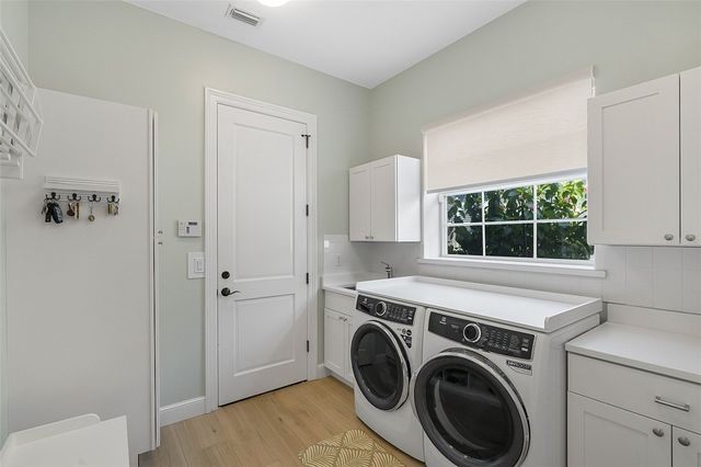 9130 Spring Time Drive, Vero Beach, FL 32963