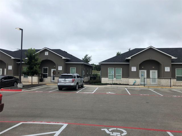 660 S Bagdad RD 140, Leander, TX 78641