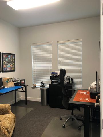 660 S Bagdad RD 140, Leander, TX 78641