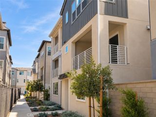 709 Sonia, Irvine, CA 92618