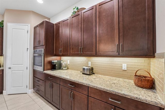 648 SOUTHLAKE DRIVE, Ormond Beach, FL 32174