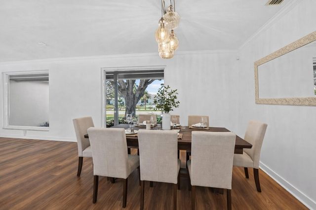 800 SW 12th Avenue, Boca Raton, FL 33486