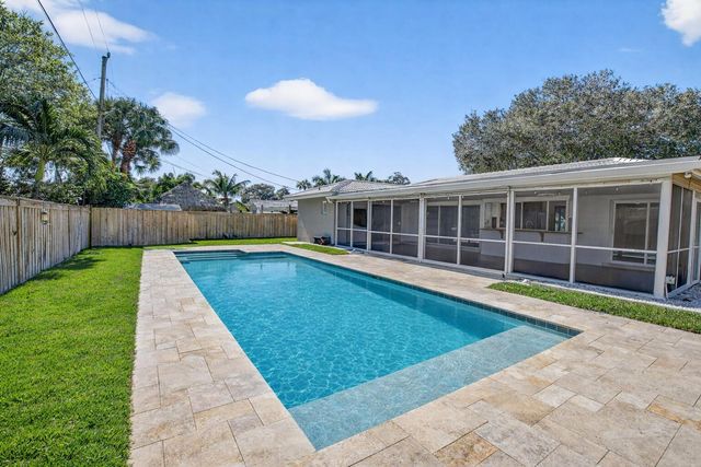 800 SW 12th Avenue, Boca Raton, FL 33486