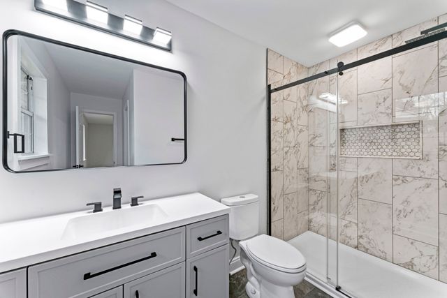 2591 Harlan Farms Rd, Columbia, TN 38401