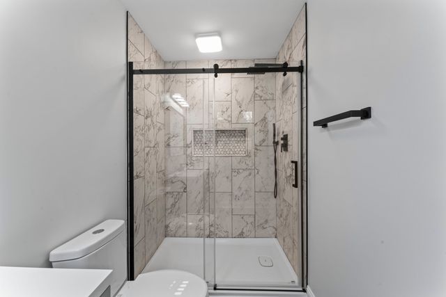 2591 Harlan Farms Rd, Columbia, TN 38401