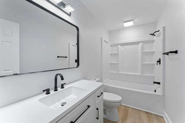 2591 Harlan Farms Rd, Columbia, TN 38401