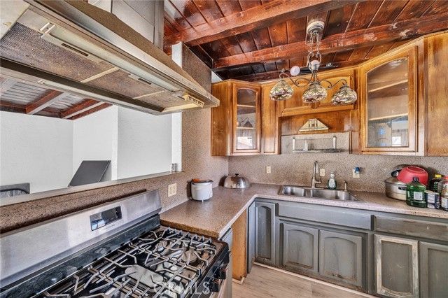 31516 Clay River Road, Barstow, CA 92311