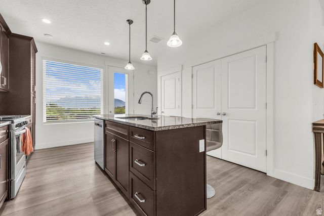 10284 S PHOEBE LN, South Jordan, UT 84009