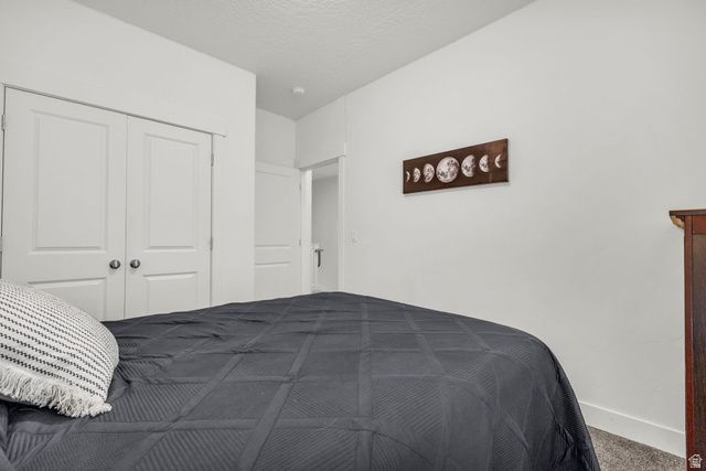 10284 S PHOEBE LN, South Jordan, UT 84009