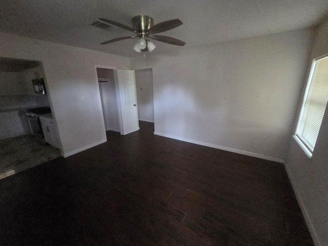 8755 Pattibob Street, Houston, TX 77029