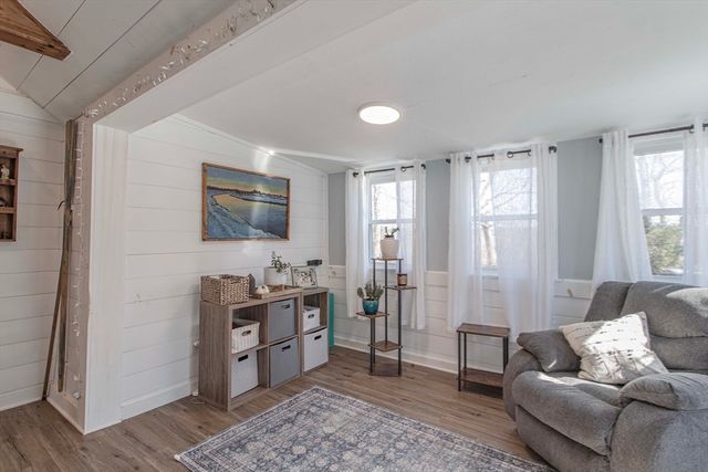 21 Bisbee, Wareham, MA 02571